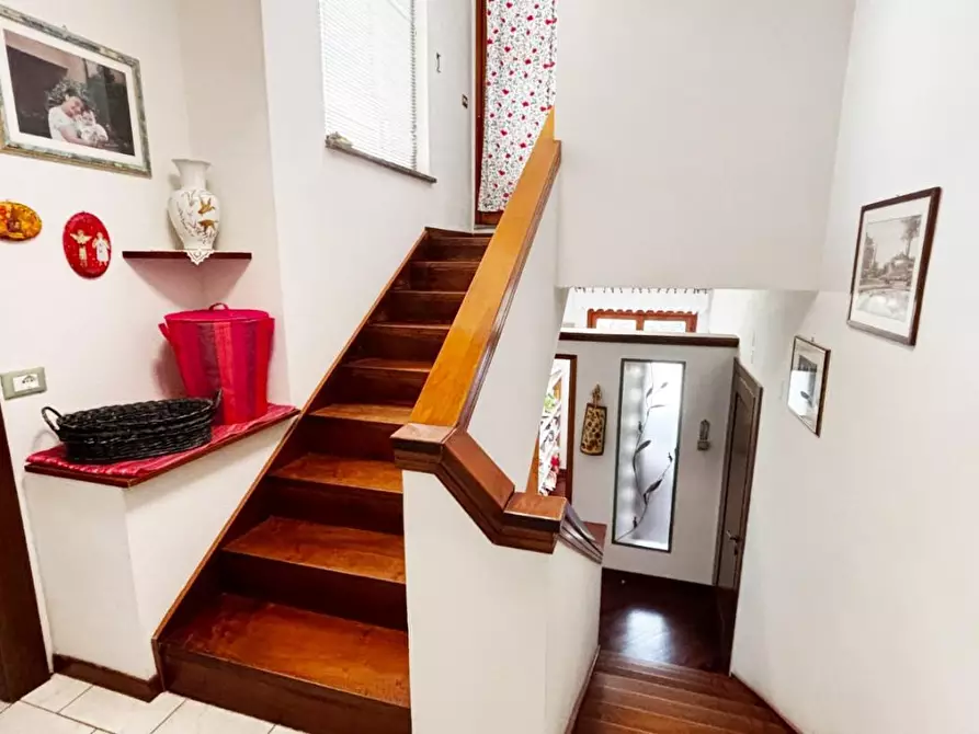 Immagine 17 di Casa bifamiliare in vendita  a Vicopisano