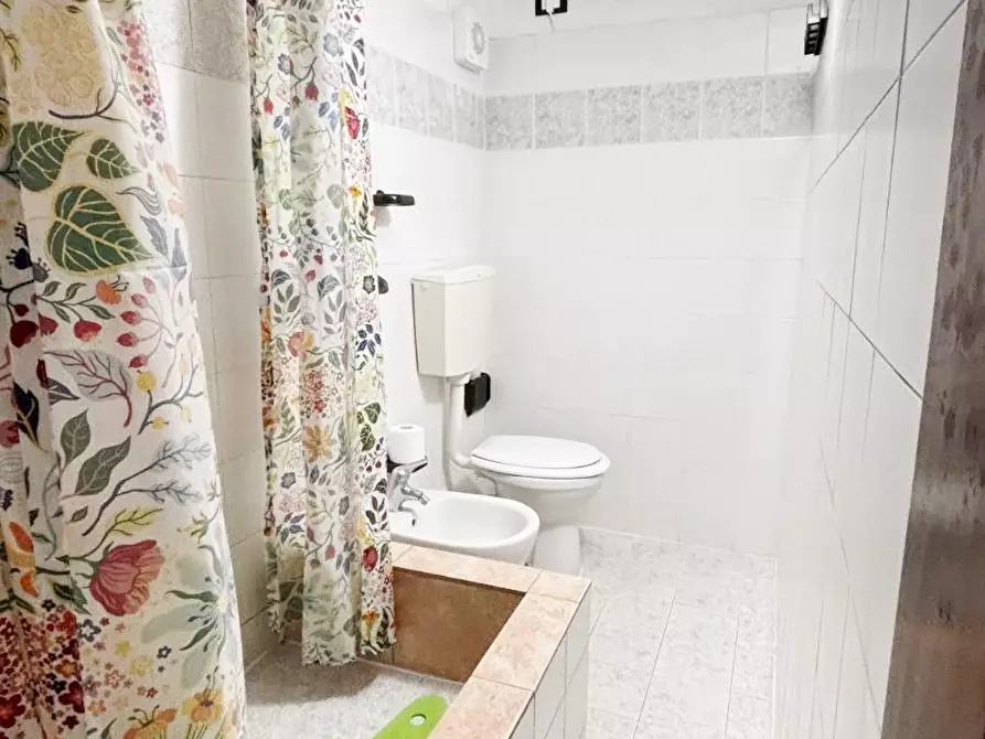 Immagine 70 di Casa bifamiliare in vendita  a Vicopisano