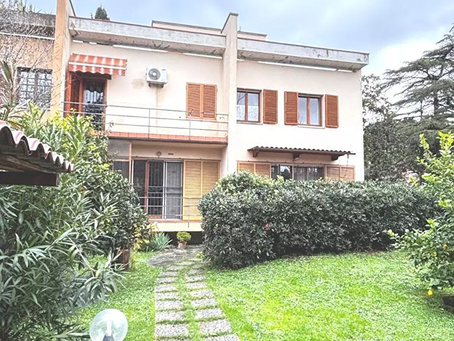 Immagine 91 di Casa bifamiliare in vendita  a Vicopisano