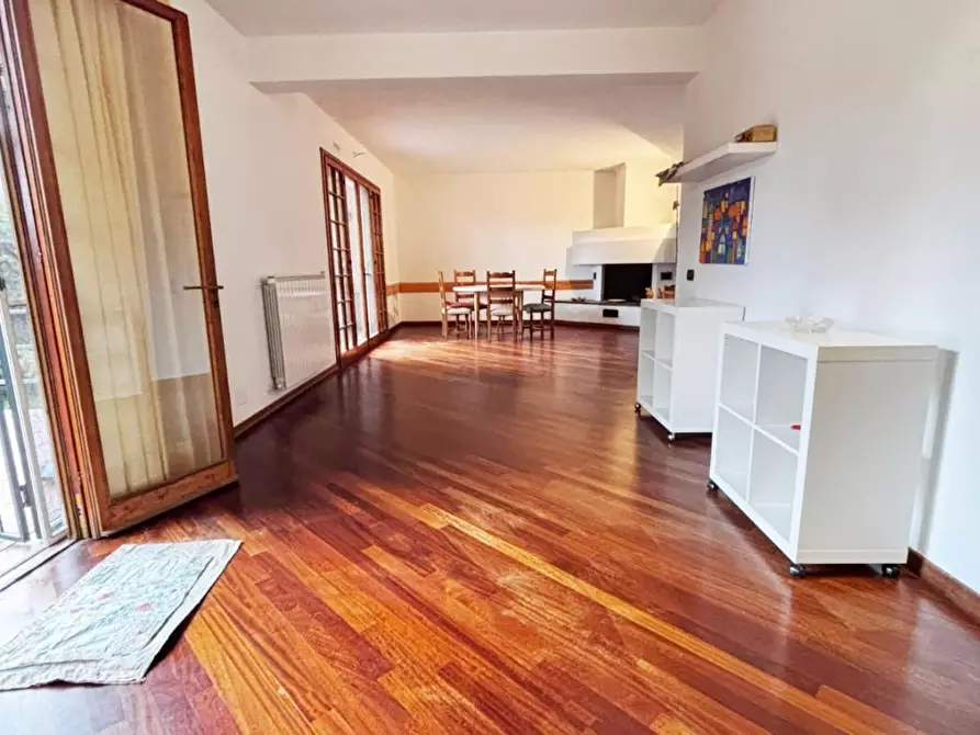 Immagine 4 di Casa bifamiliare in vendita  a Vicopisano