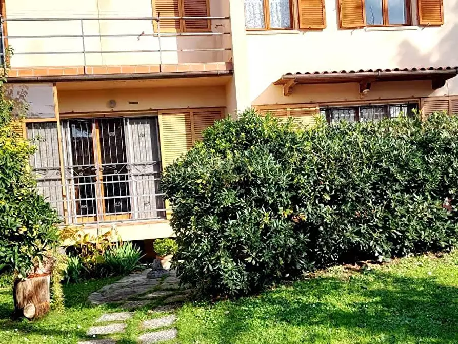 Immagine 94 di Casa bifamiliare in vendita  a Vicopisano