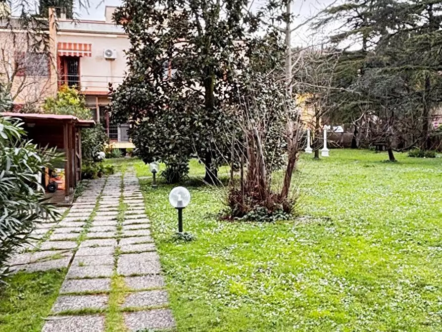 Immagine 106 di Casa bifamiliare in vendita  a Vicopisano