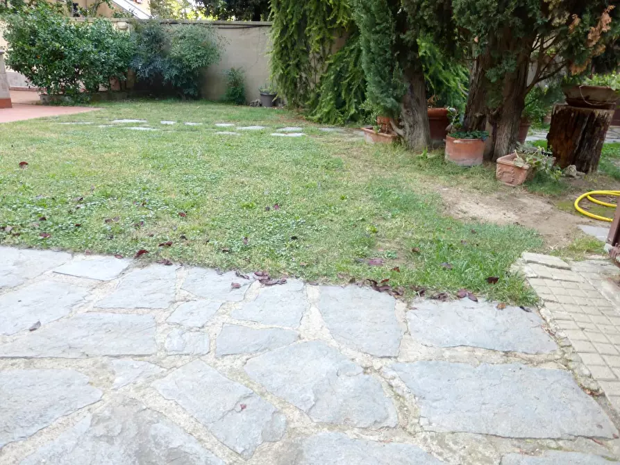 Immagine 81 di Casa bifamiliare in vendita  a Vicopisano