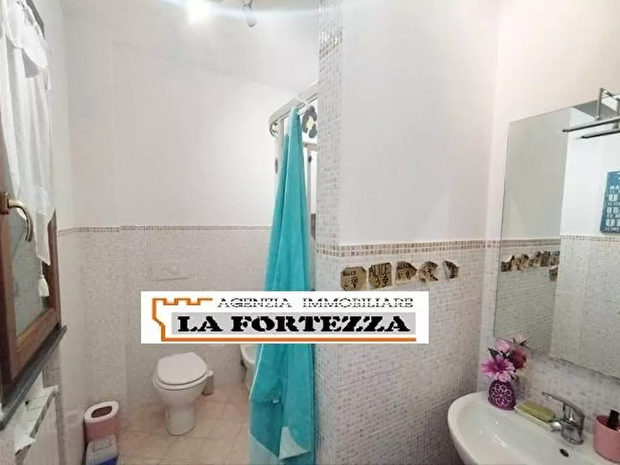 Immagine 12 di Villetta a schiera in vendita  a San Giuliano Terme