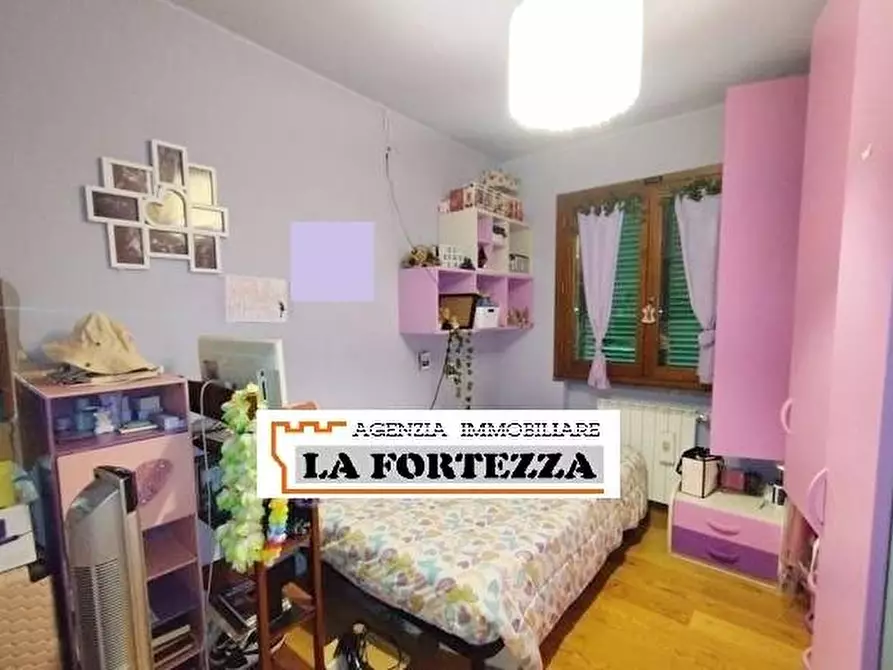 Immagine 9 di Villetta a schiera in vendita  a San Giuliano Terme