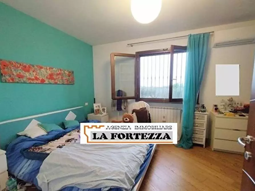 Immagine 10 di Villetta a schiera in vendita  a San Giuliano Terme