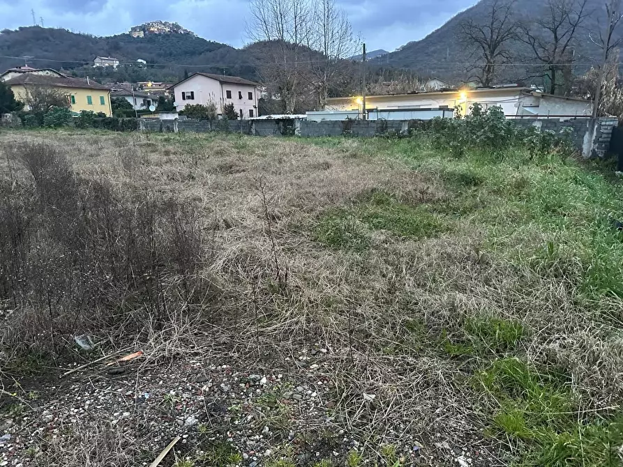 Immagine 5 di Terreno residenziale in vendita  a Ortonovo