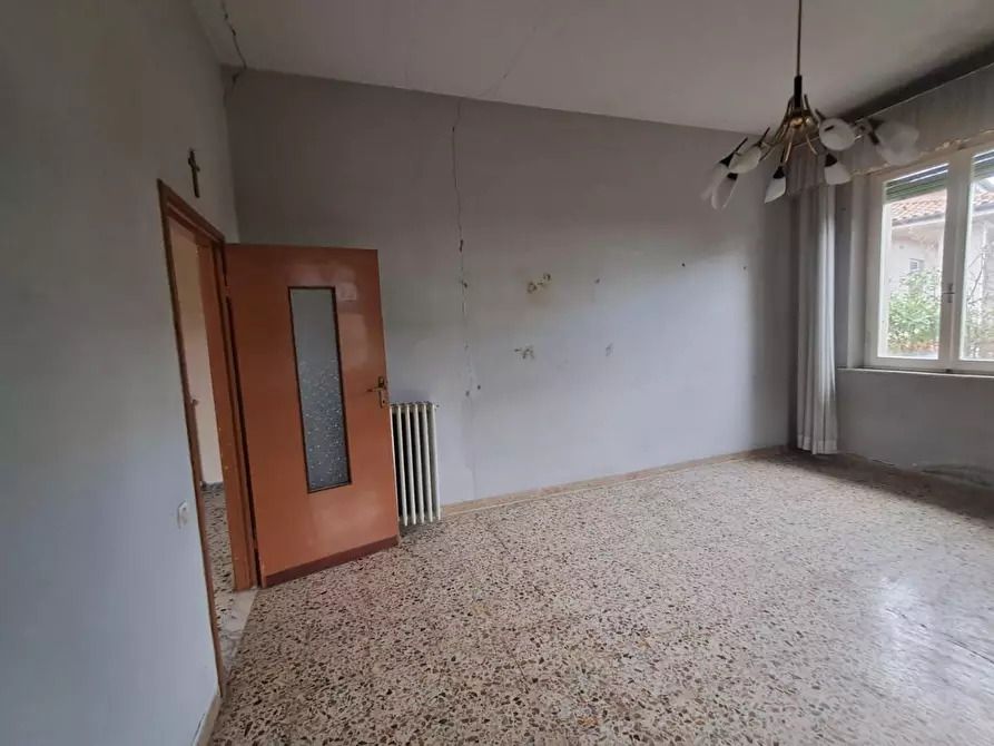 Immagine 7 di Villa in vendita  a Terricciola