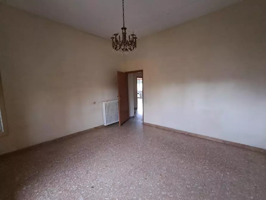 Immagine 24 di Villa in vendita  a Terricciola