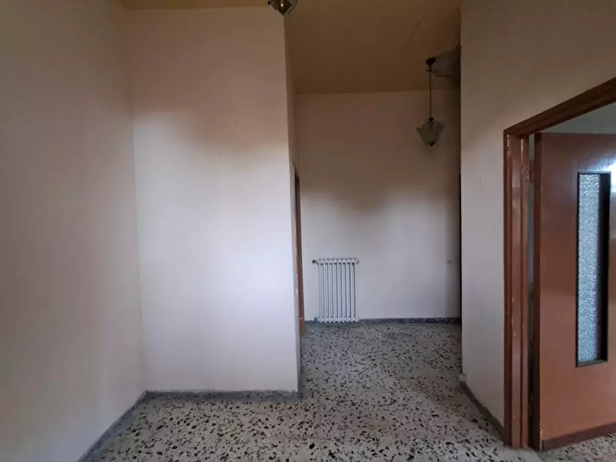 Immagine 10 di Villa in vendita  a Terricciola