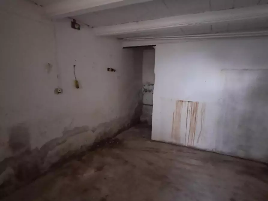 Immagine 58 di Villa in vendita  a Terricciola