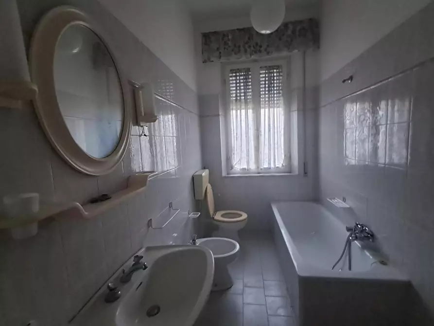 Immagine 18 di Villa in vendita  a Terricciola