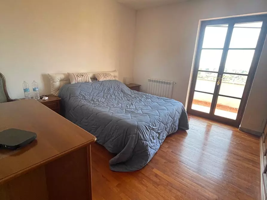 Immagine 14 di Villa in vendita  a Carrara