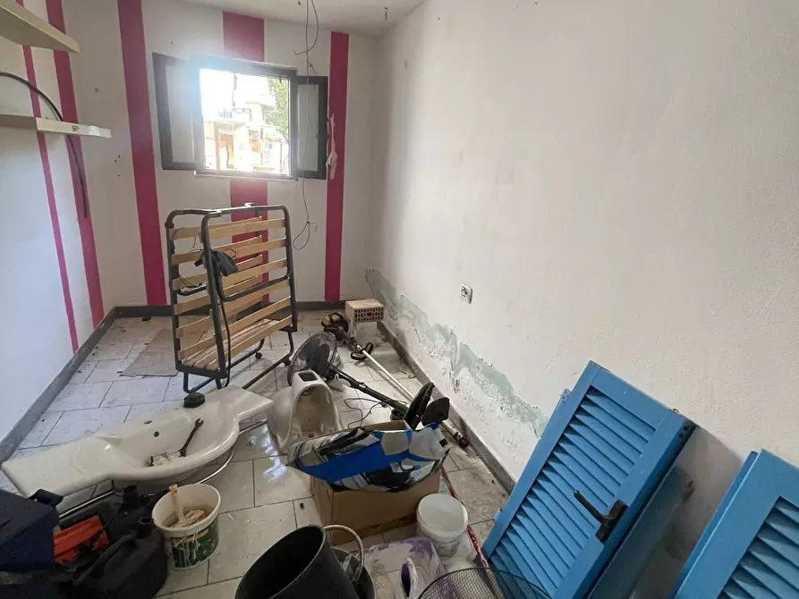 Immagine 12 di Villa in vendita  a Carrara