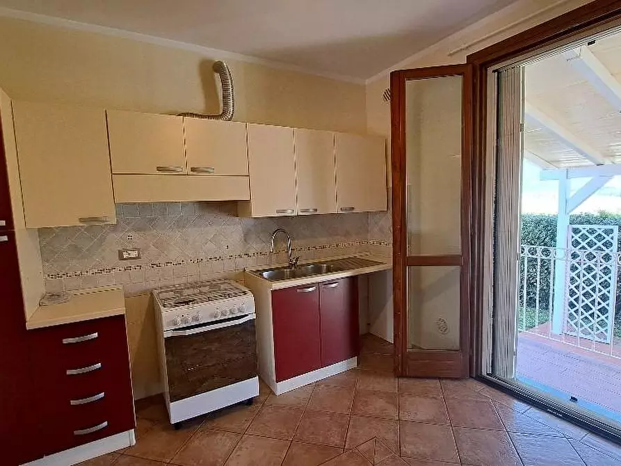 Immagine 6 di Villa in vendita  a San Giuliano Terme