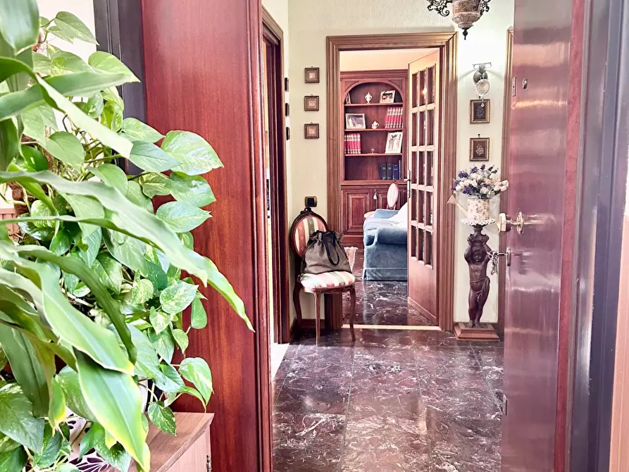 Immagine 2 di Appartamento in vendita  a Pisa