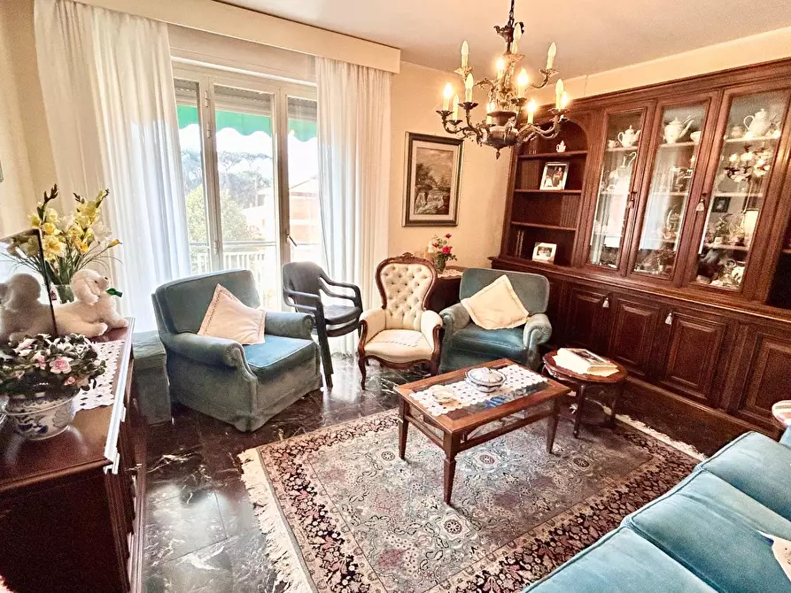 Immagine 12 di Appartamento in vendita  a Pisa