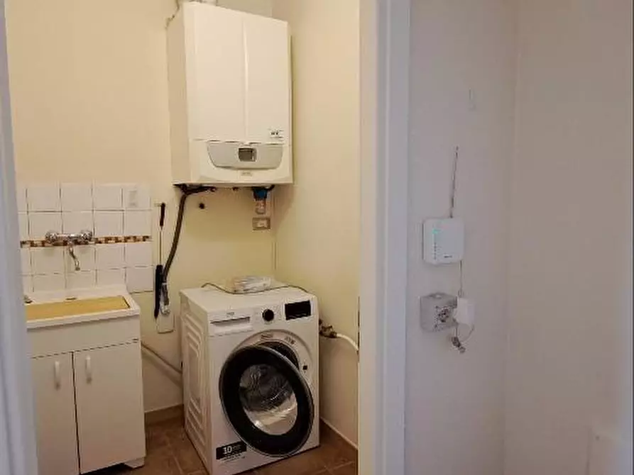 Immagine 13 di Villa in vendita  a San Giuliano Terme