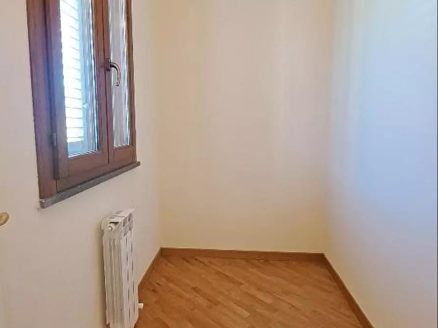 Immagine 14 di Villa in vendita  a San Giuliano Terme