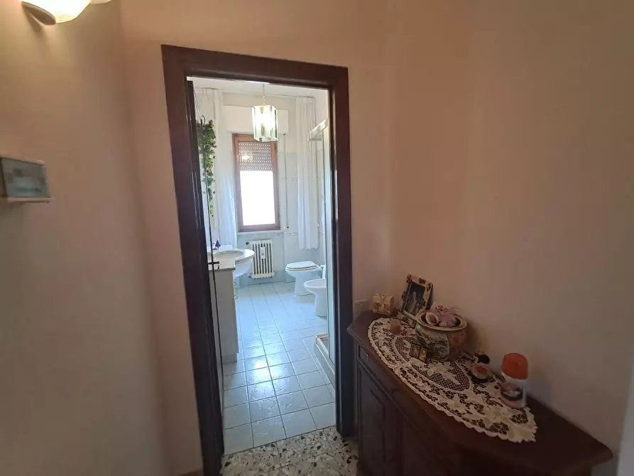 Immagine 39 di Villa in vendita  a Terricciola