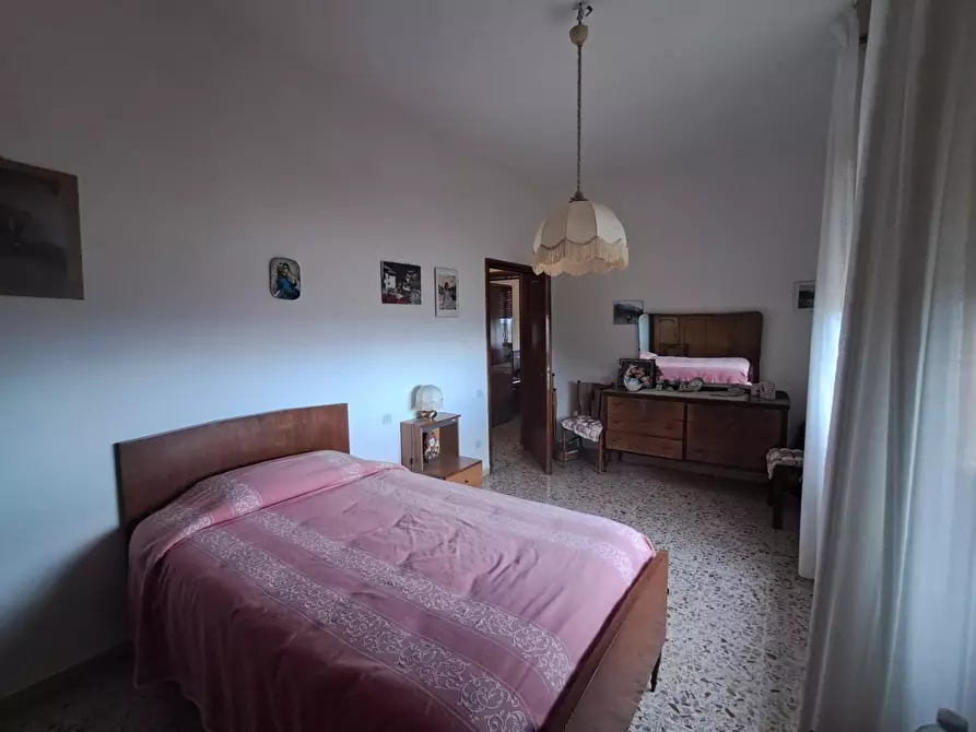 Immagine 34 di Villa in vendita  a Terricciola