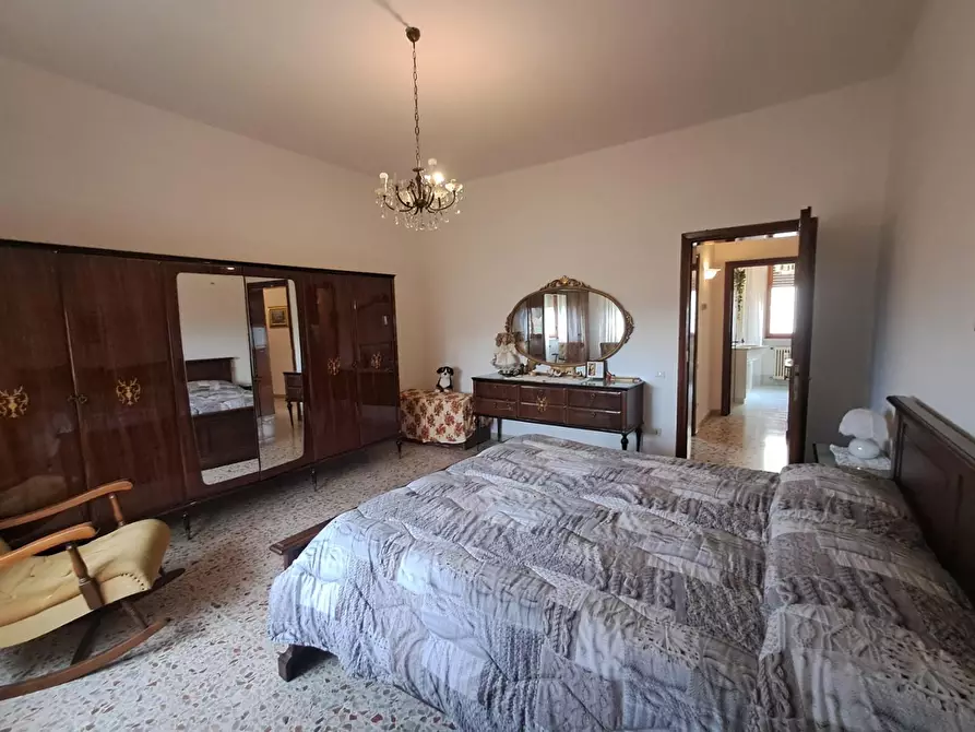 Immagine 30 di Villa in vendita  a Terricciola