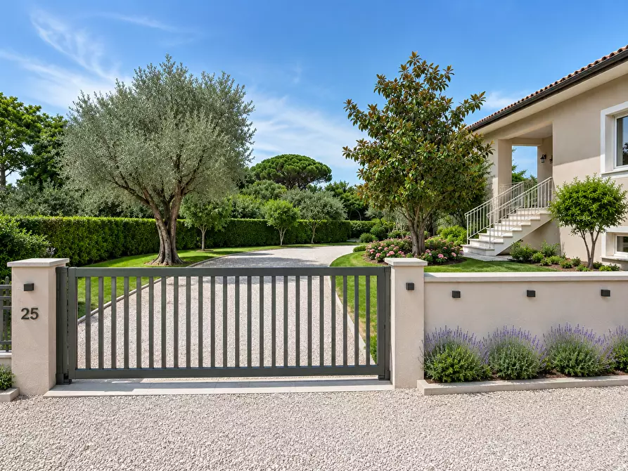 Immagine 5 di Villa in vendita  a Terricciola
