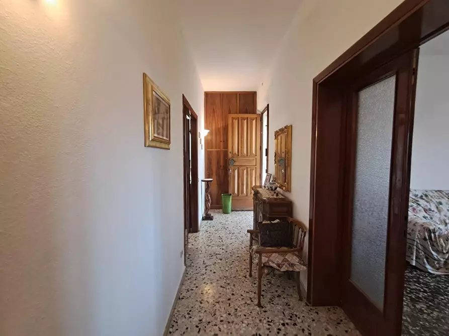 Immagine 46 di Villa in vendita  a Terricciola