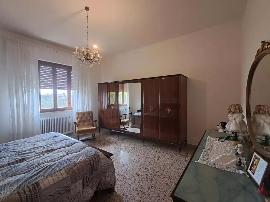 Immagine 25 di Villa in vendita  a Terricciola