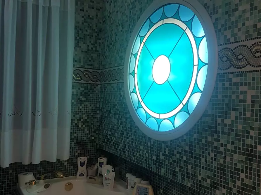 Immagine 8 di Villa in vendita  a Vinci