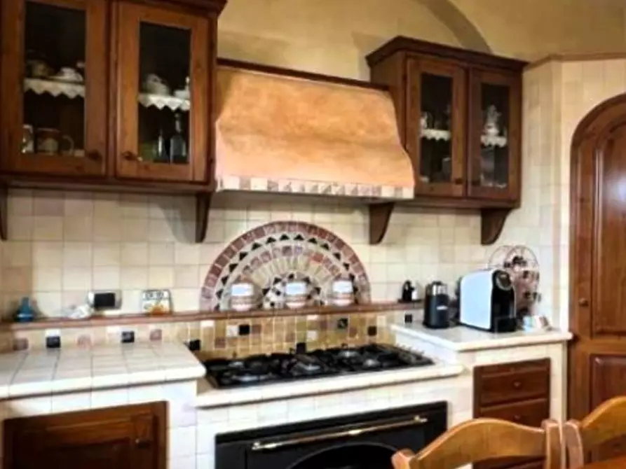 Immagine 4 di Villa in vendita  a Vinci