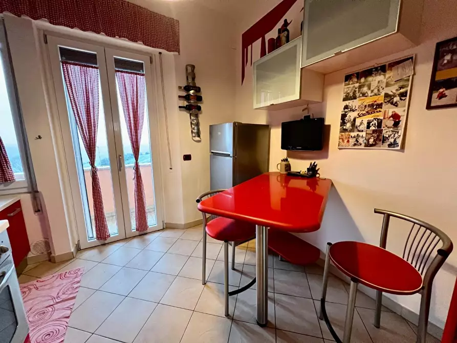 Immagine 8 di Appartamento in vendita  a Lajatico