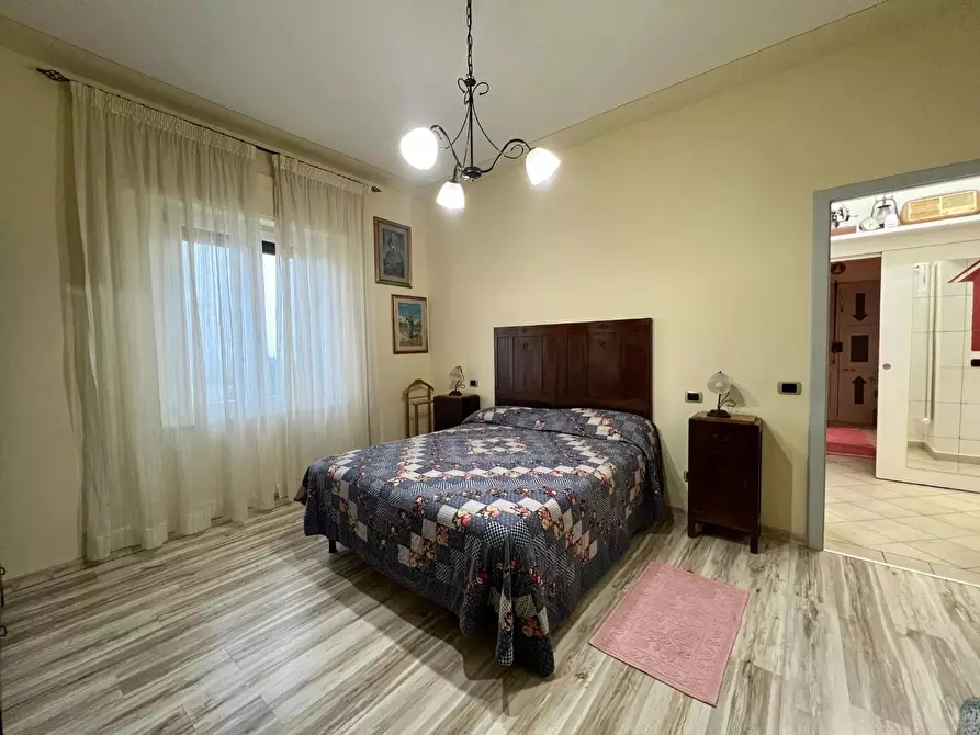 Immagine 16 di Appartamento in vendita  a Lajatico