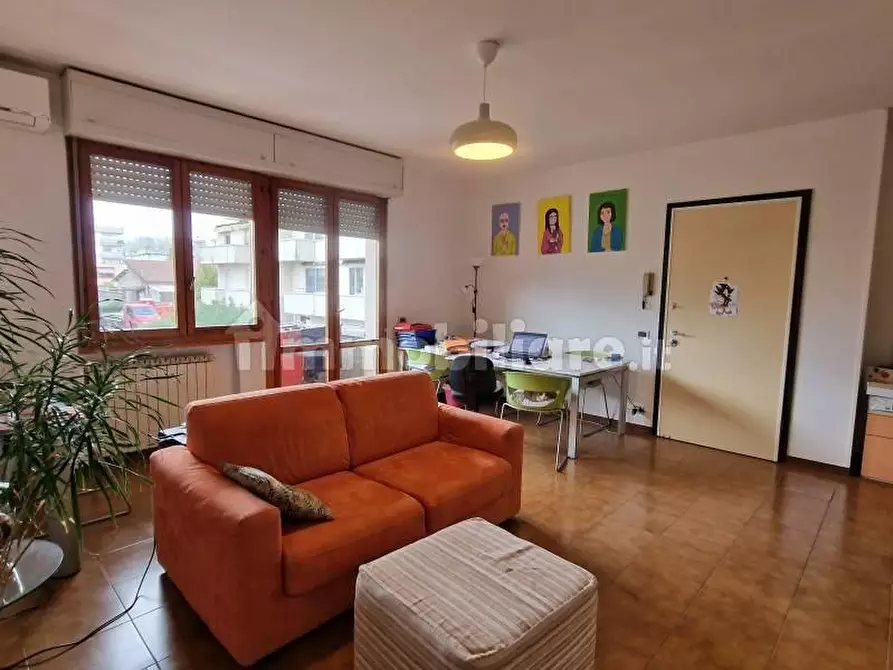 Immagine 7 di Appartamento in vendita  a Viareggio