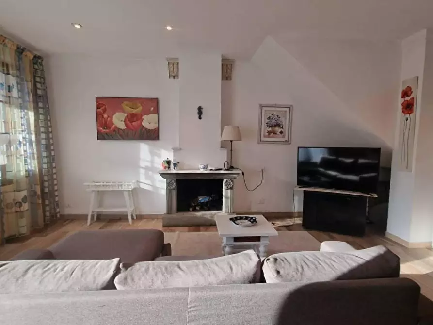 Immagine 9 di Terratetto in vendita  a Viareggio