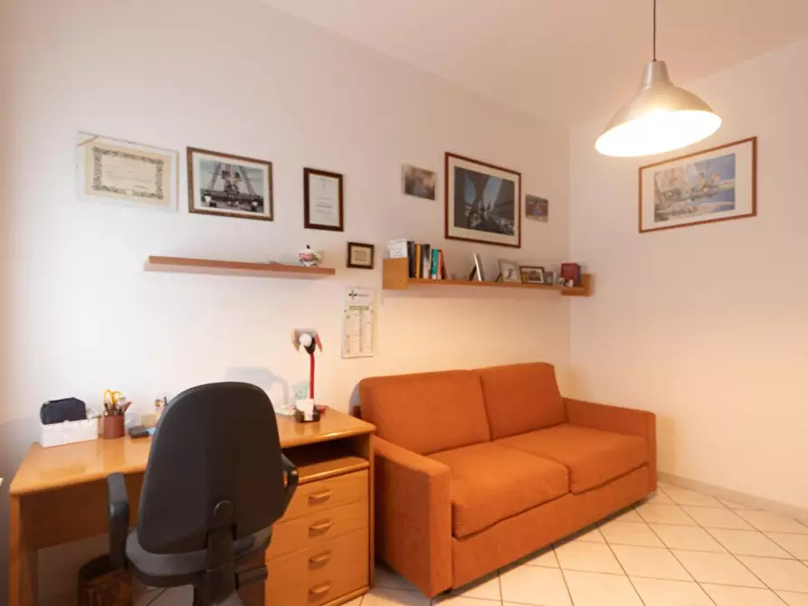 Immagine 22 di Appartamento in vendita  a Livorno
