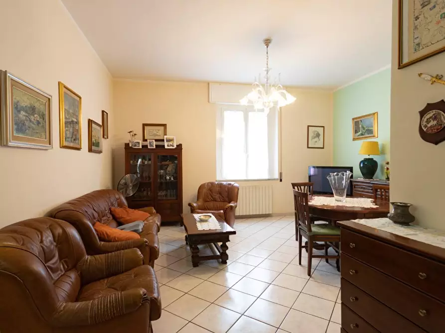 Immagine 4 di Appartamento in vendita  a Livorno