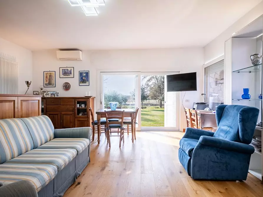 Immagine 70 di Casa indipendente in vendita  a Pontedera