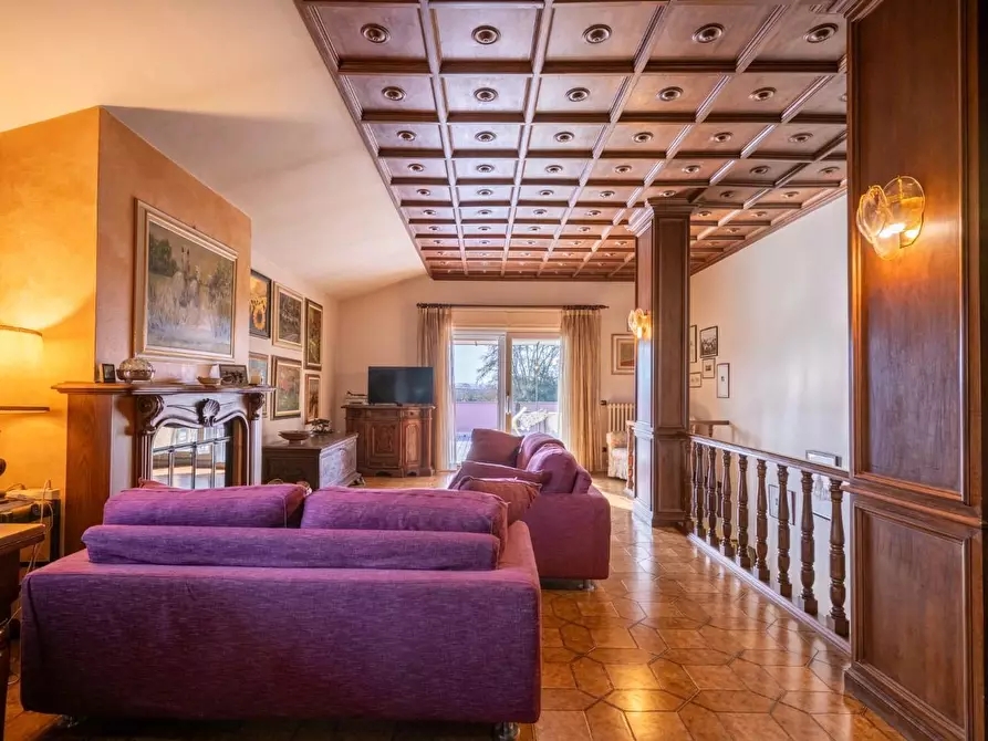 Immagine 22 di Casa indipendente in vendita  a Pontedera