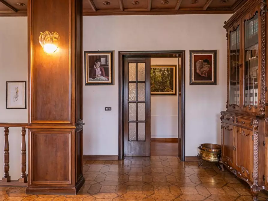 Immagine 24 di Casa indipendente in vendita  a Pontedera