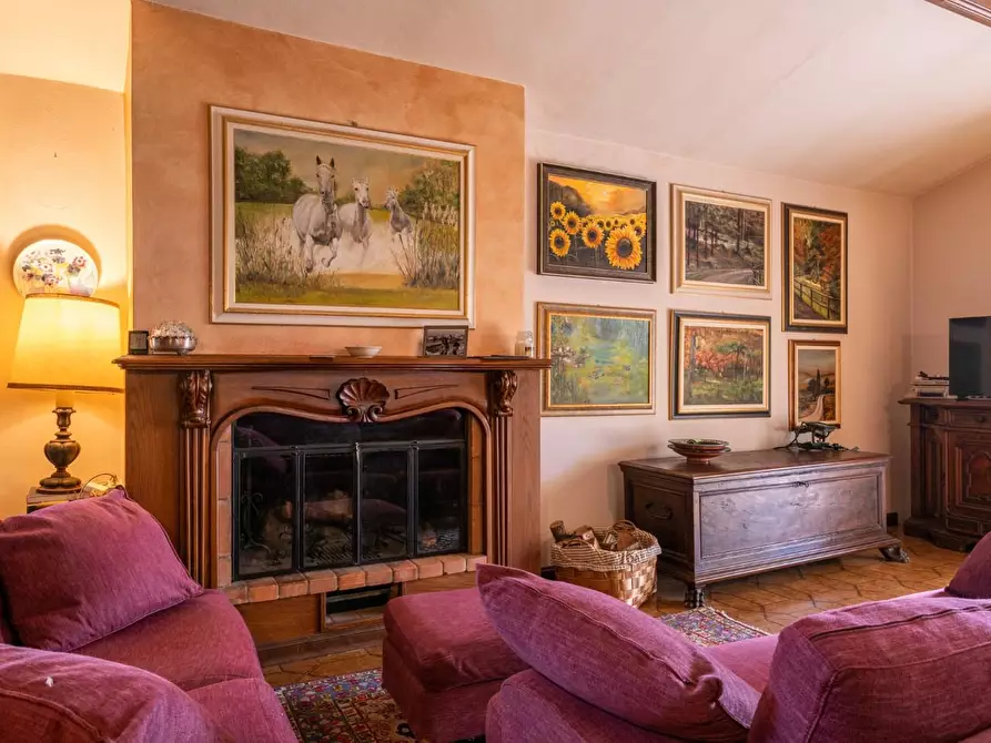 Immagine 26 di Casa indipendente in vendita  a Pontedera