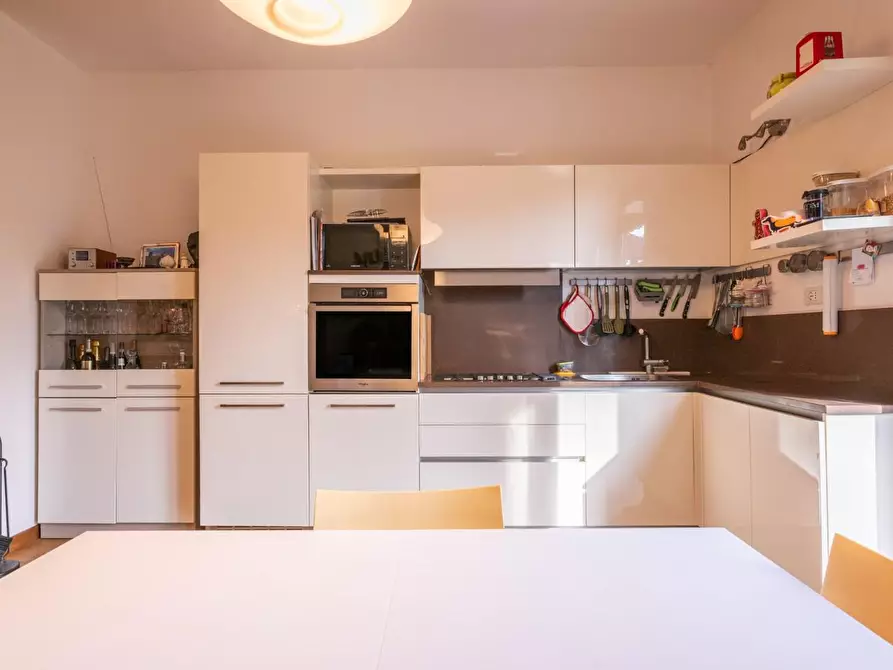 Immagine 57 di Casa indipendente in vendita  a Pontedera