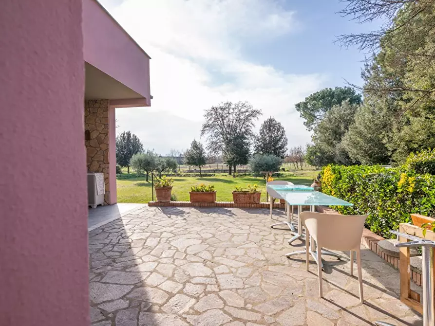 Immagine 67 di Casa indipendente in vendita  a Pontedera