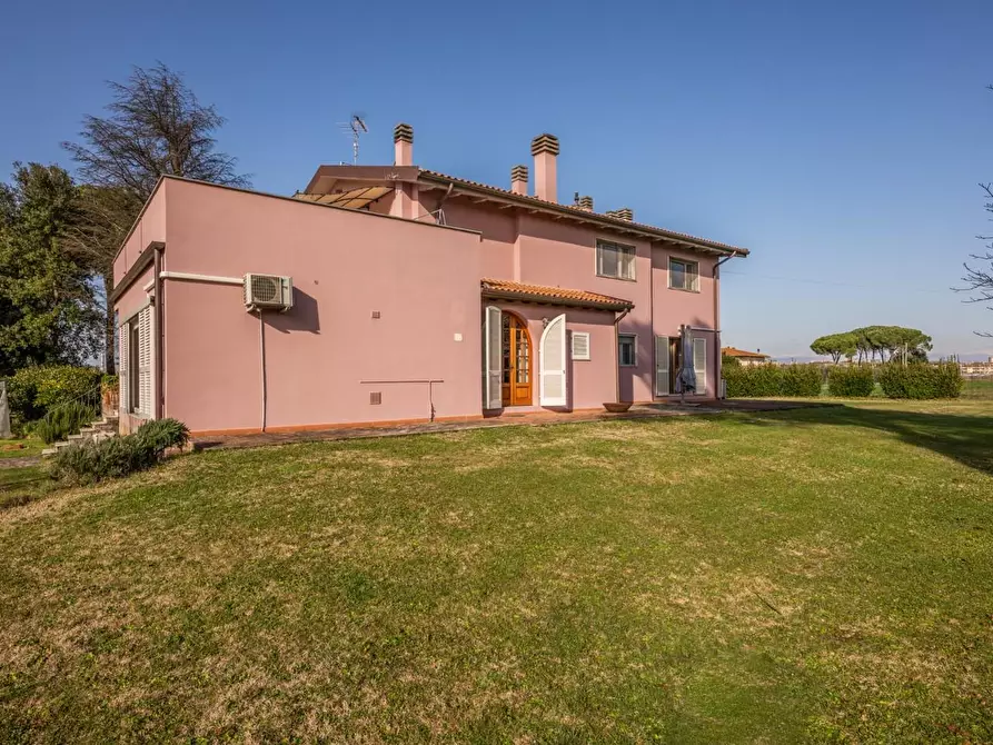 Immagine 63 di Casa indipendente in vendita  a Pontedera