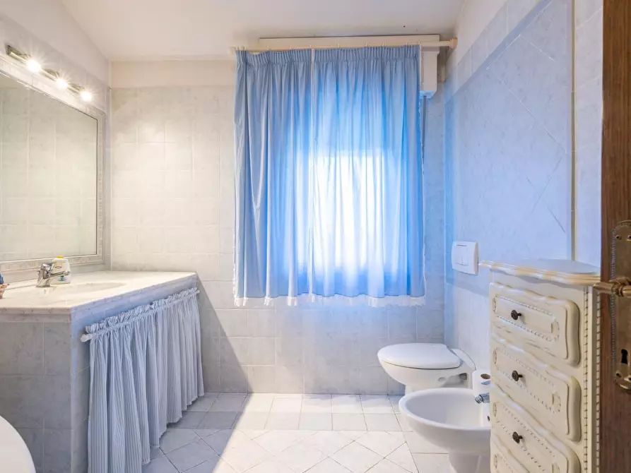 Immagine 43 di Casa indipendente in vendita  a Pontedera