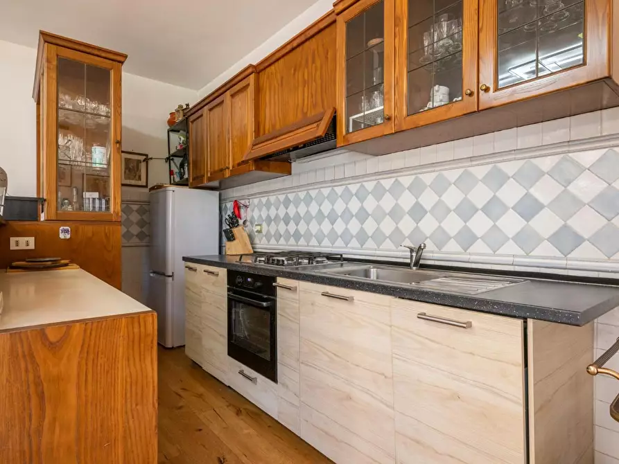 Immagine 77 di Casa indipendente in vendita  a Pontedera