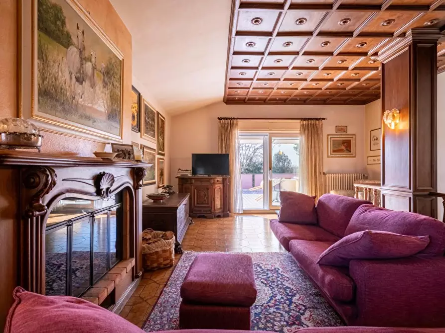 Immagine 23 di Casa indipendente in vendita  a Pontedera