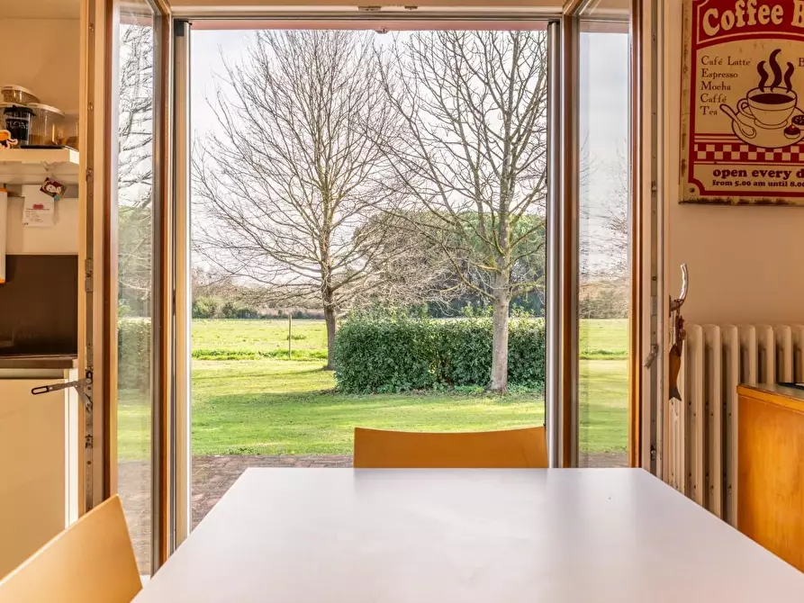 Immagine 59 di Casa indipendente in vendita  a Pontedera