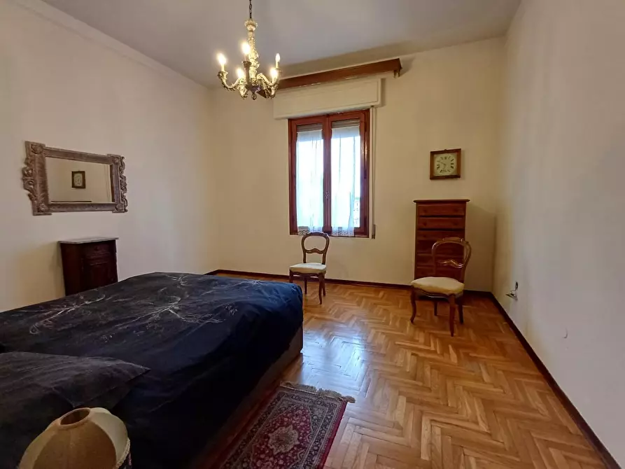 Immagine 11 di Villa in vendita  a Empoli