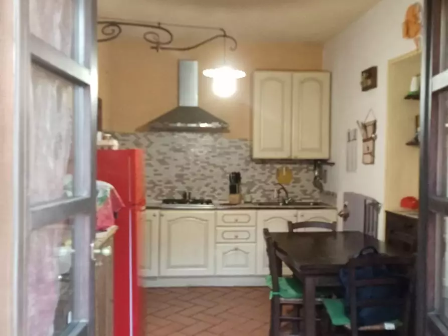 Immagine 11 di Casa bifamiliare in vendita  a Buti